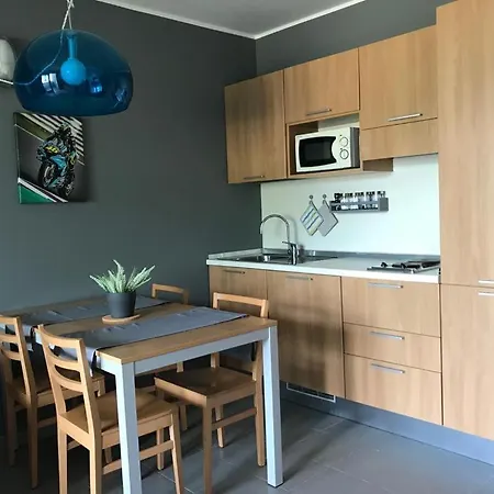 46 Vale C'e' Al Villaggio Olimpico Di Apartamento *